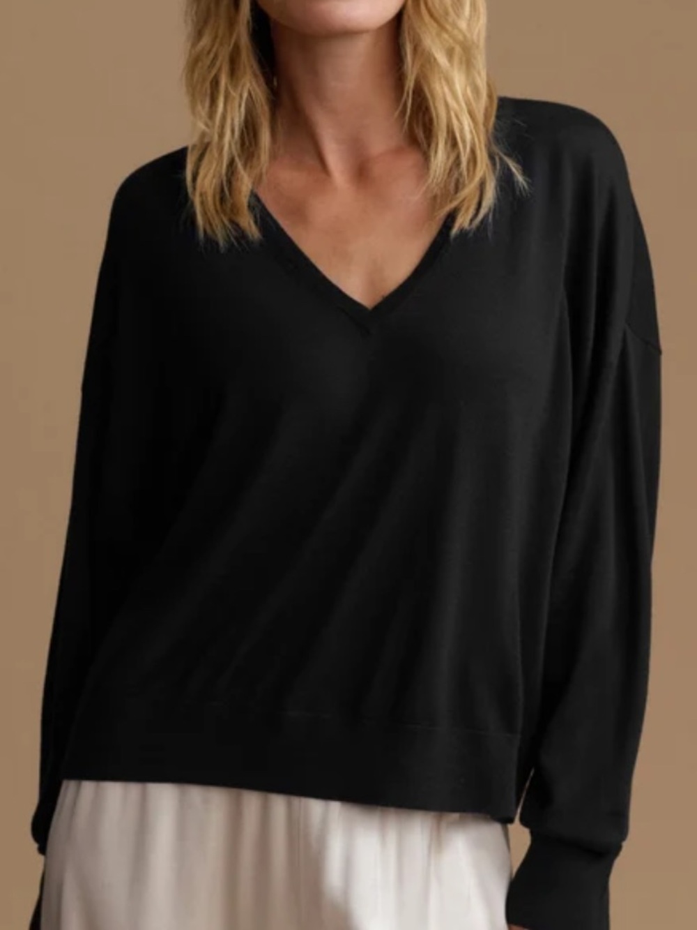 Jenni Kayne Dree V neck in black size XL